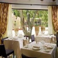 أفضل العروض ل Castel Del Monte Park باري