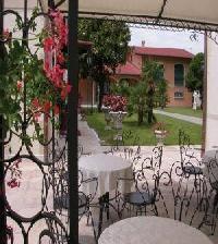 أفضل العروض ل فيلا فوسكاريني موجليانو فنتو