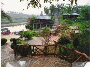 Sai Yok Country Resort & Spa