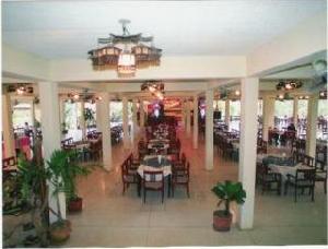 Sai Yok Country Resort & Spa