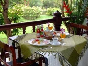 Sai Yok Country Resort & Spa