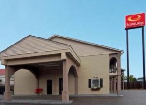 Econo Lodge Inn & Suites