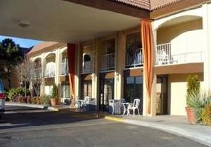 Best Western Airport Albuquerque Inn Suites