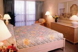 Colony Beach & Tennis Resort