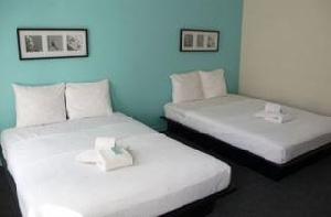 Candy Hostel