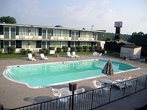 Best offers for Econo Lodge & Suites Raleigh 