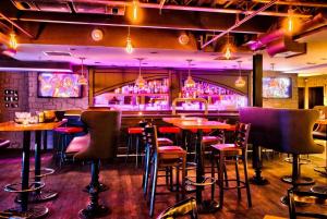 أفضل العروض ل مجمع رويال لابار لونجويل