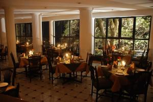 أفضل العروض ل تاليبان جرين كاستل موسوري