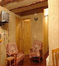 Best offers for Julia Molinicos