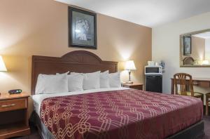 Best offers for Super 8 by Wyndham Pembroke Pembroke