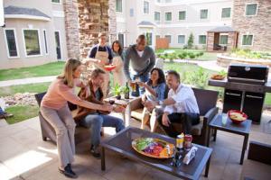 أفضل العروض ل سانيبريدجى سويتس تورونتو-مارخام مارخام