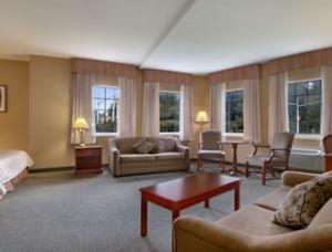 Best offers for DAYS INN GUELPH Guelph