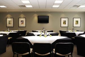 أفضل العروض ل هوليدايان ايكسبرس و سويتس ف فوجان