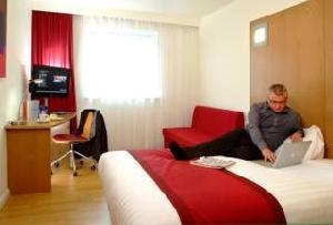 B&B HOTEL Warrington