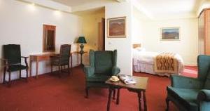 The Royal Hotel, Portree