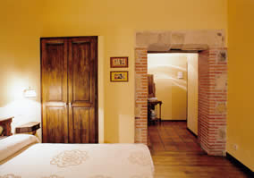 Casona S. Pantaleon de Aras