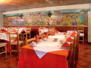 Best offers for PLAZA MEXICANA MARGARITAS Creel