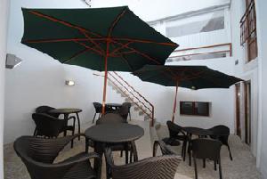 y  Apartamentos  de Palmela
