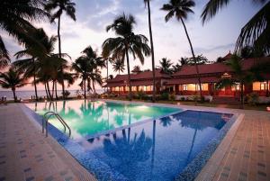 Best offers for COCO BAY RESORT Kumarakam 