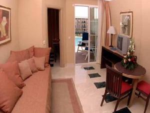 GRUPOTEL PLAYA DE PALMA SUITES & SPA 