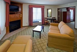 Best offers for HOLIDAY INN EXPRESS CORYDON Corydon