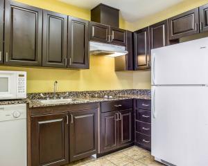 Best offers for Comfort Suites Rock Hill Manchester Meadows Area Rock Hill