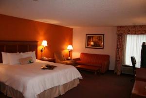 Best offers for HAMPTON INN NORTH MYRTLE BEACH-HARBOURGATE North Myrtle Beach 