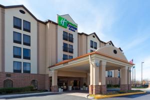 Best offers for HOLIDAY INN EXPRESS HOTEL & SUITES DOVER Dover