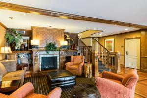 Best offers for COMFORT INN & SUITES Delaware 