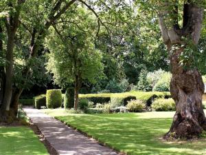 Best offers for MERCURE BANBURY WHATELY HALL Banbury