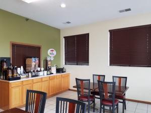 Best offers for SUPER 8 BY WYNDHAM DEKALB IL Dekalb