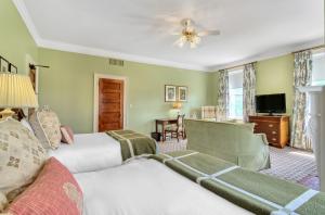 أفضل العروض ل  برتون وودس 