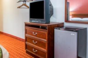Best offers for ECONO LODGE Cadillac