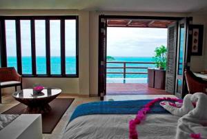 Best offers for Deep Blue San Andres