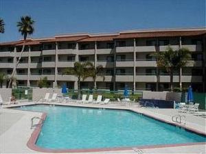 Holiday Inn Hotel and Suites