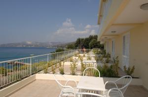 Best offers for Villas Eva & Felicia Mlini