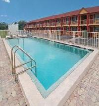 Best offers for Econo Lodge  Inn & Suites Maingate Central Kissimmee