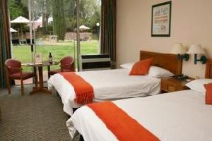 Oudtshoorn Hotel & Resort