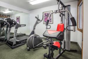 أفضل العروض ل كومفورتان ديرسفيل ديرسفيل 