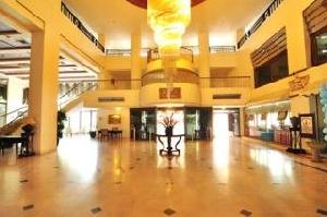 Thavorn Grand Plaza