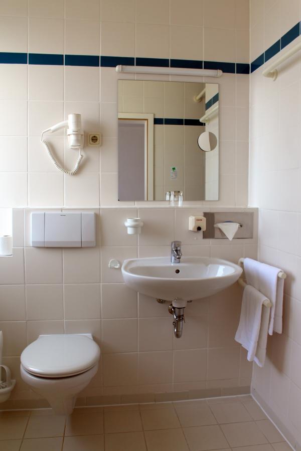 Best offers for Elbotel Rostock