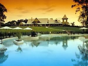 Mercure Lake Macquarie Raffertys Resort