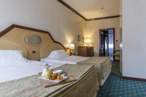 Best offers for Alli Due Buoi Rossi Alessandria