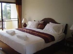 Luckswan Resort