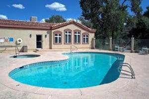 Best Western Plus Greenwell Inn