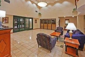 HOLIDAY INN DALLAS NORTH ADDISON