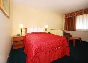Quality Inn and Suites Medford