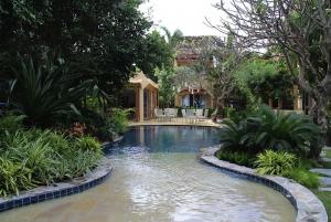 Best offers for CASA PAPAYA Chaam 