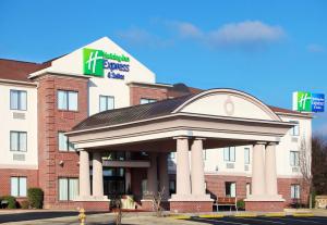 Best offers for HOLIDAY INN EXPRESS SUITES PINE BLUFF Pine Bluff
