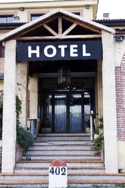 Best offers for Complejo El 402 Granada